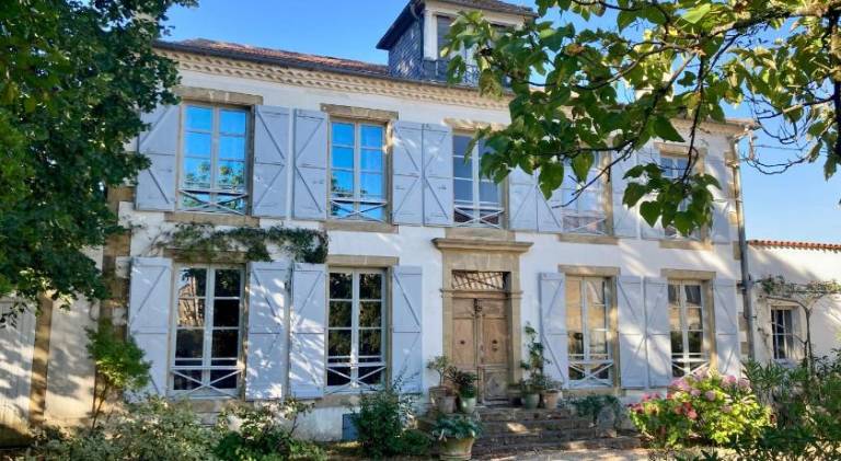 375 m&sup2; Villa