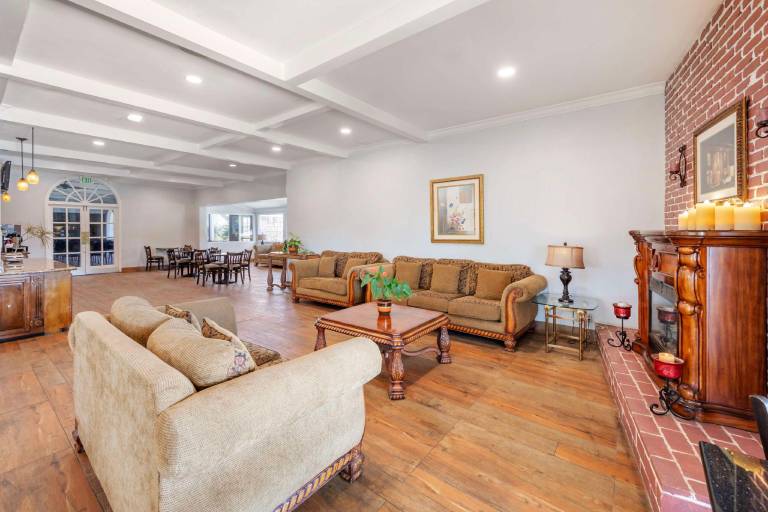 Best Western Plus Hill House — photo 4