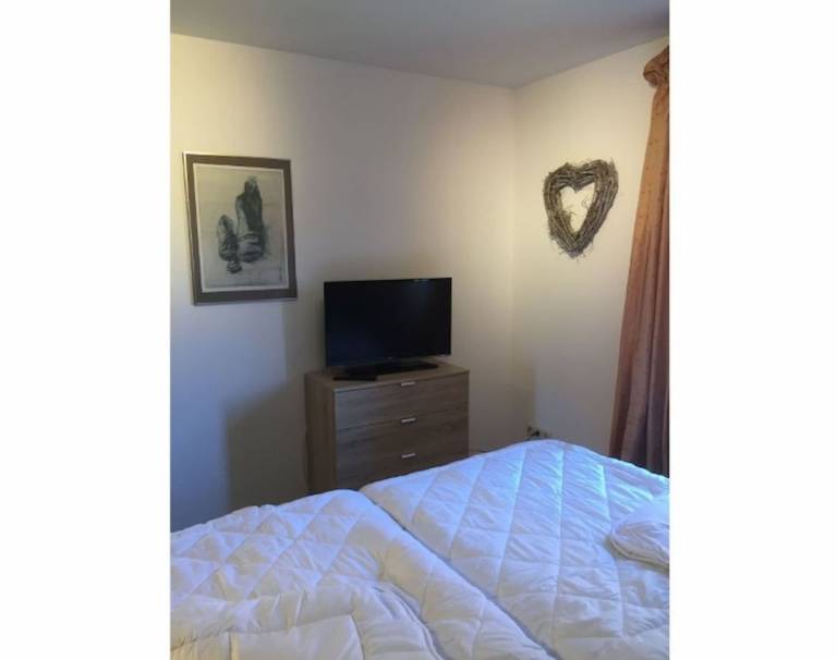 Moderne, stylische Erdgeschosswohnung mit Terrasse und herrlichem Blick — photo 5