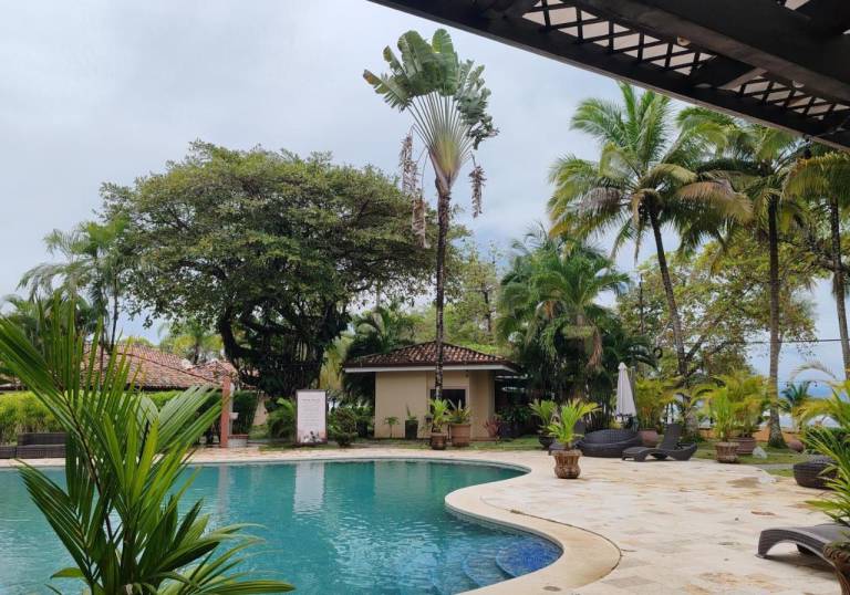 Marenaz Oceanfront Resort in Puntarenas