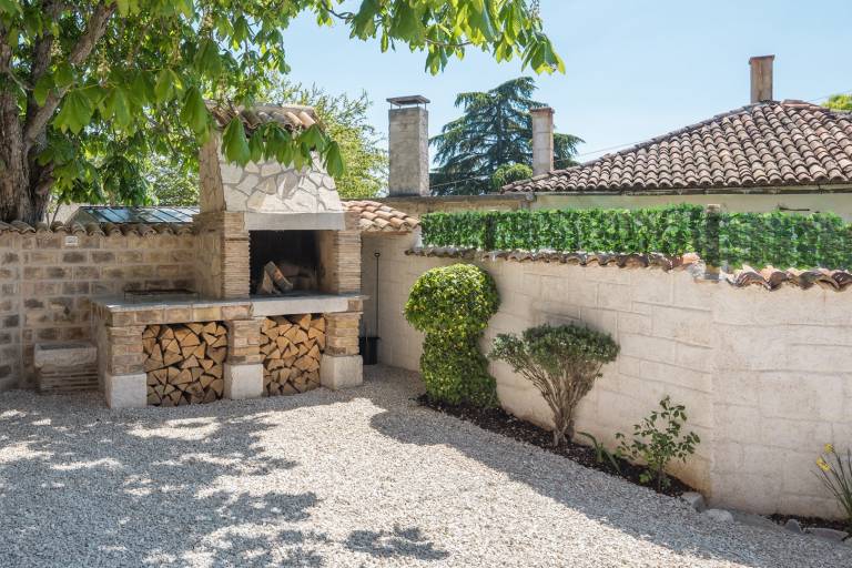 Villa with grill & garden — photo 5