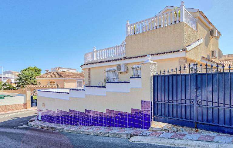 Casa Los Arenales del Sol