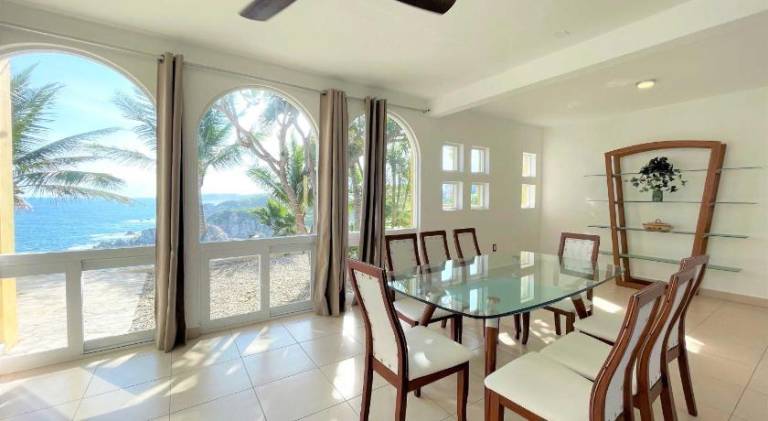 Lovely serviced apartment with pool, patio & garden | Beach nearby | Dogs allowed — photo 4