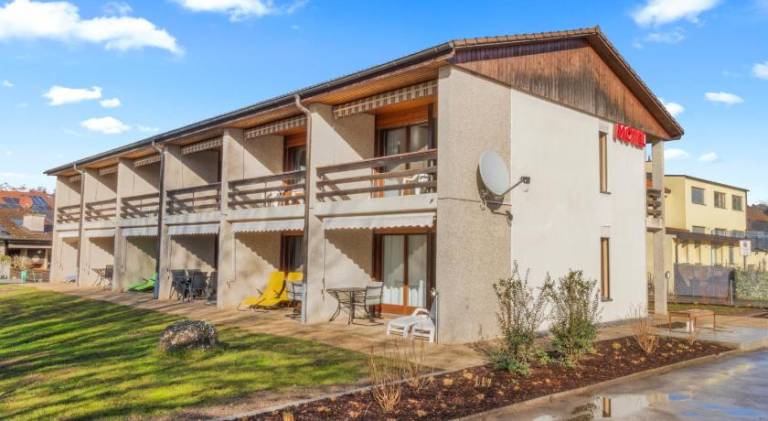 Serviced apartment with patio in Fribourg