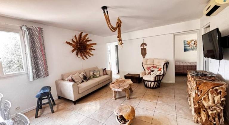 Fully equipped nice house with yard, BBQ & terrace | Pets are welcome in Bonifacio