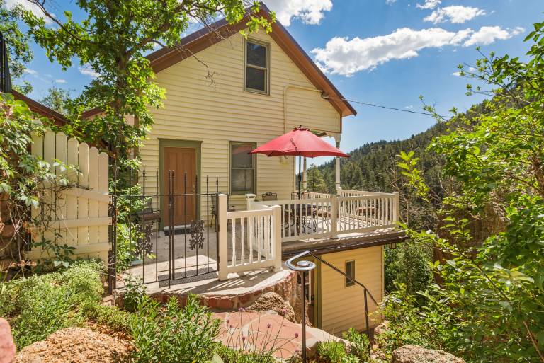 House  Manitou Springs