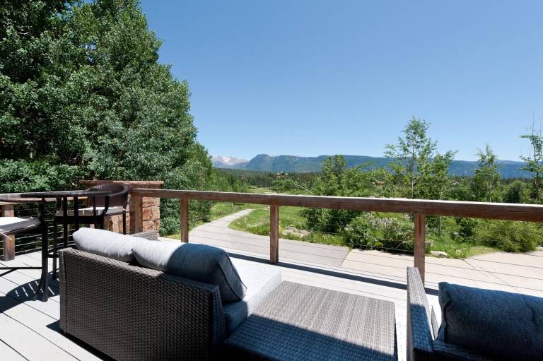 Amazing Luxury Home - Views/Hot Tub/Fire Pit/Ping Pong - 3 Miles to Purg — photo 5