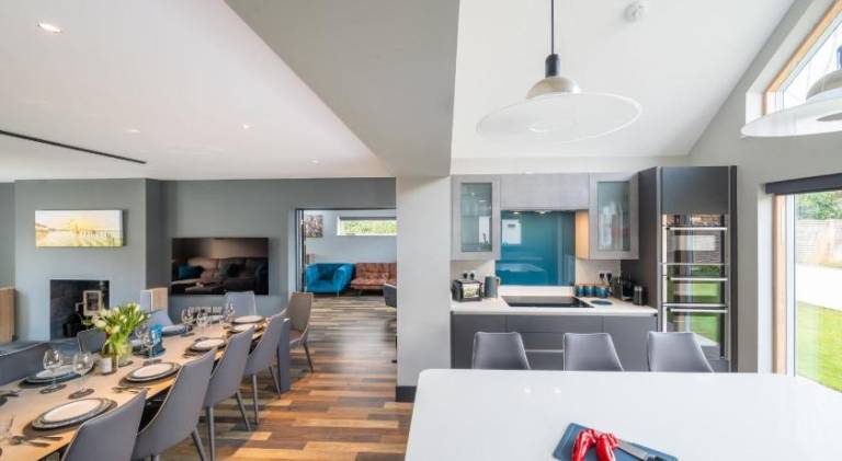 House with 6 rooms for 12 persons — photo 4