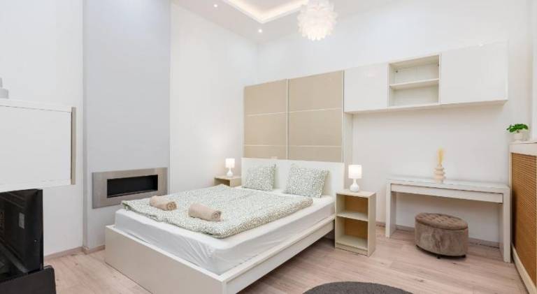 Rental apartment | Close to Hungarian Parliament Building | Suitable for remote work | Pet-friendly in Budapest