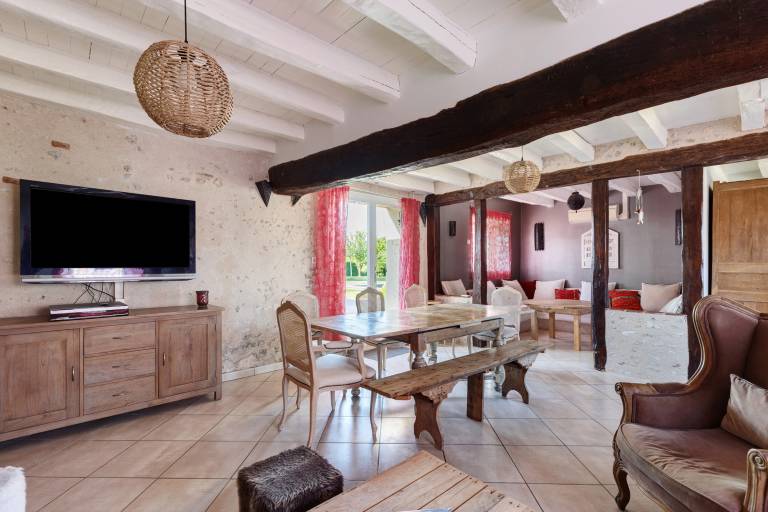 House with heated pool, fast internet & barbecue | Garden view | Suitable for remote work — photo 3