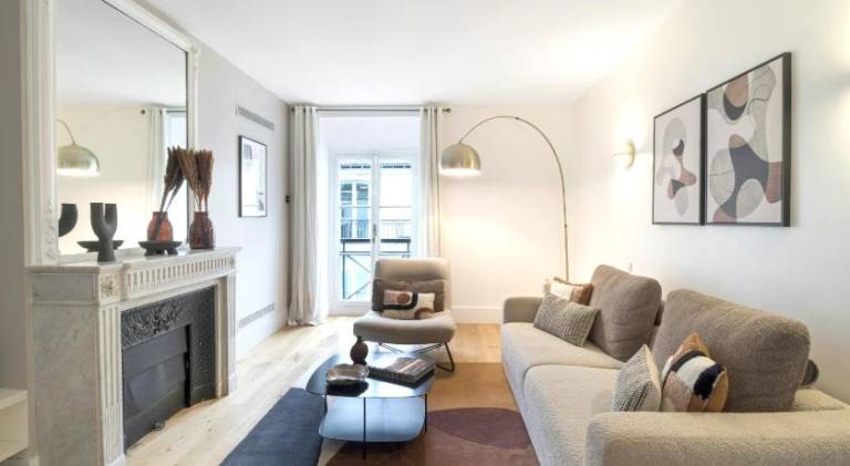 AmazingApartment GalleriesLafayette MadeleineAC in Clichy
