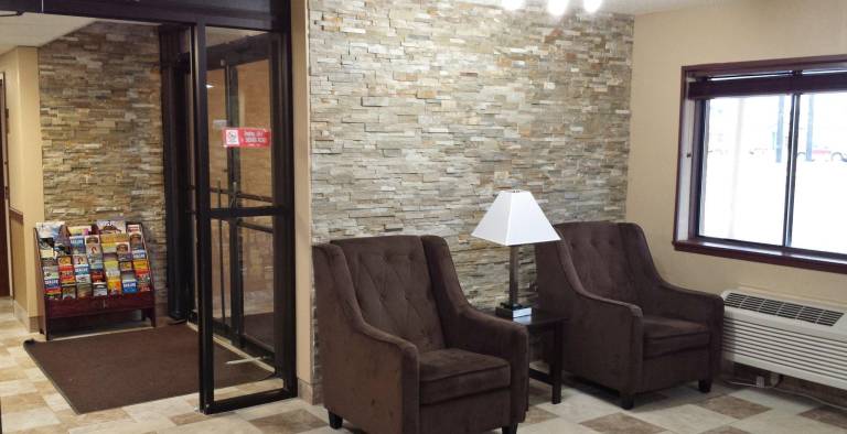 Americas Best Value Inn Clear Lake — photo 5