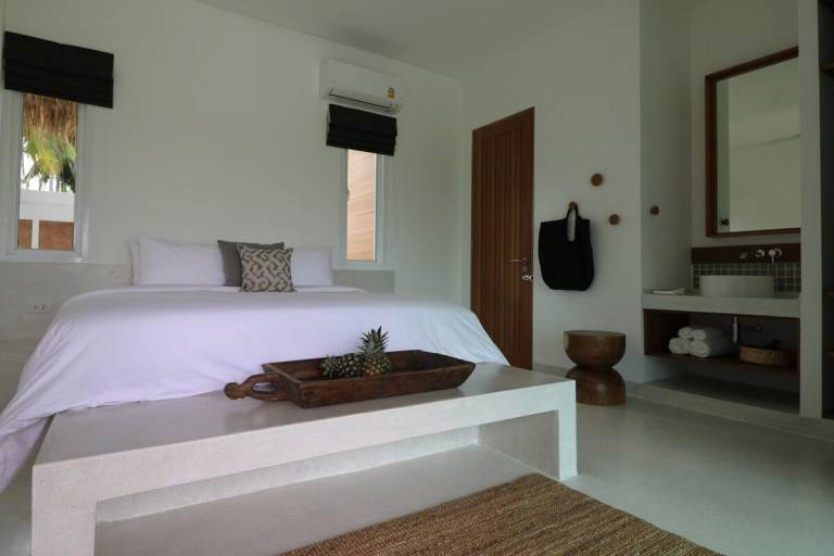 Child-friendly nice villa with grill, yard & pool | Good for workation | Pets are welcome — photo 2