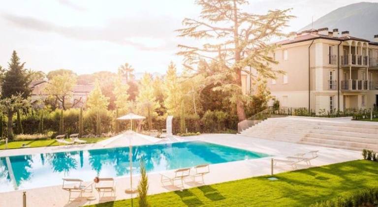 Lovely holiday apartment with pool & jacuzzi | Next to the beach | Pets are welcome — photo 3
