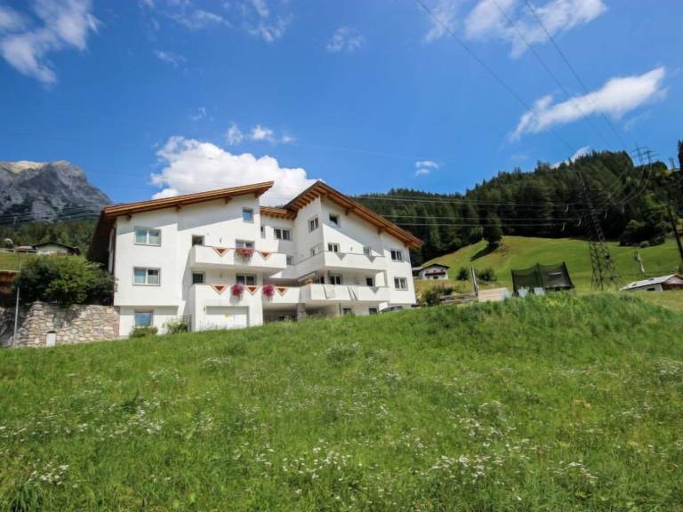 Ferienwohnung Flirsch