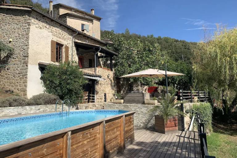 Maison de vacances Les Ollières-sur-Eyrieux