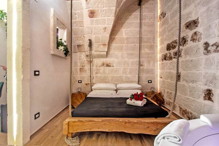 Children-friendly apartment with fast internet, jacuzzi & private pool | Pets are welcome — photo 2