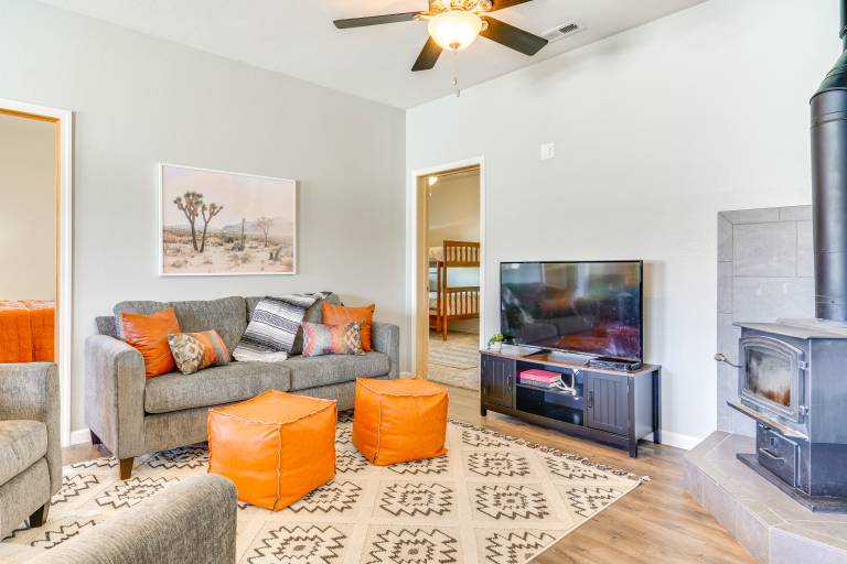 Mtn-View Hideaway w/ Wood Stove in Pueblo! — photo 4