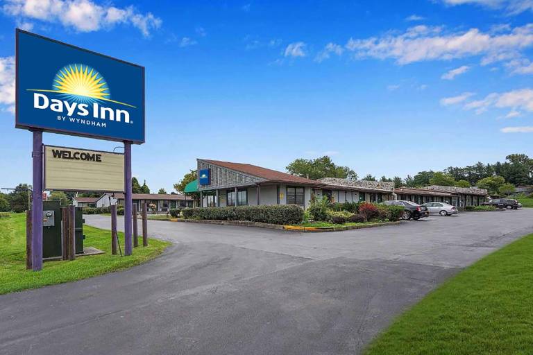 Days Inn by Wyndham Liverpool/Syracuse — photo 3