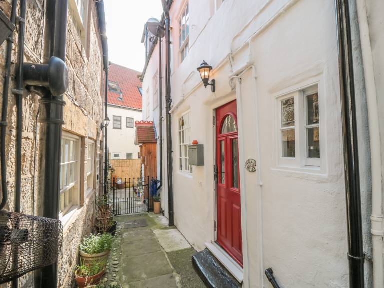 Cottage | Beach view in Whitby