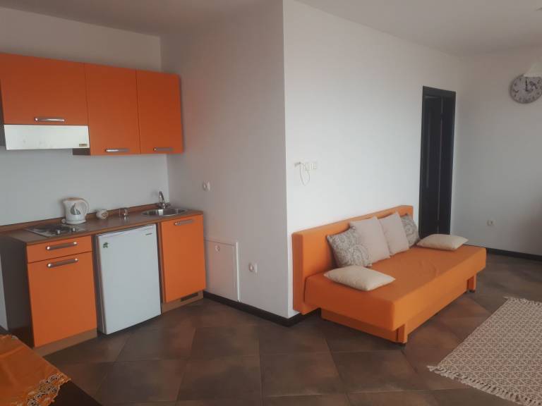 Beautiful holiday apartment with pool, barbecue & terrace | Nature view | Dogs allowed — photo 4