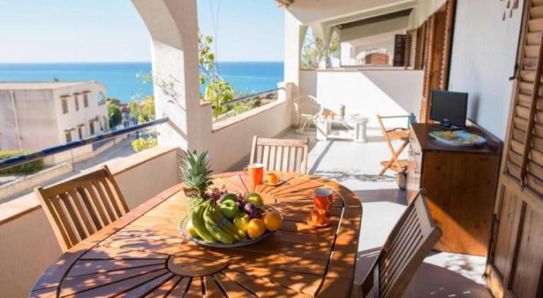 Holiday apartment with 2 rooms for 4 persons — photo 3