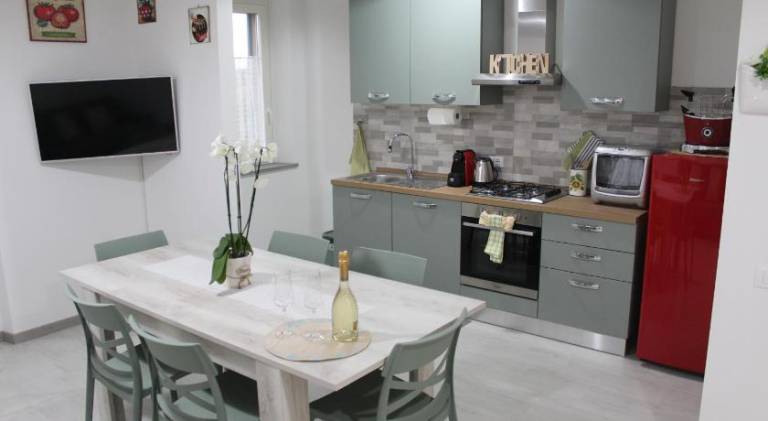 House with 3 rooms for 6 persons — photo 3