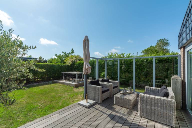 Fully equipped lovely bungalow with yard & terrace | Dogs allowed — photo 2
