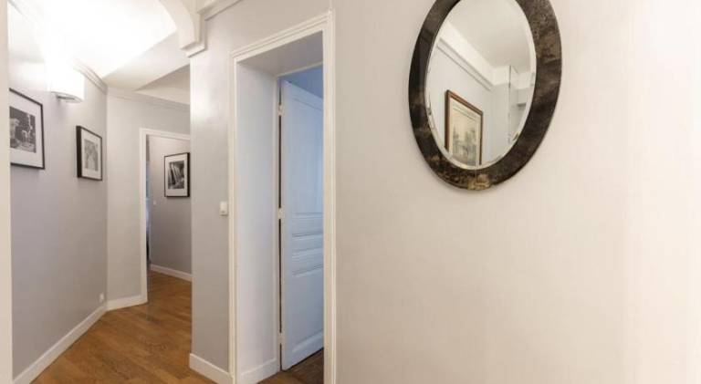 Rental apartment with private pool | Close to Sacré-Cœur — photo 3