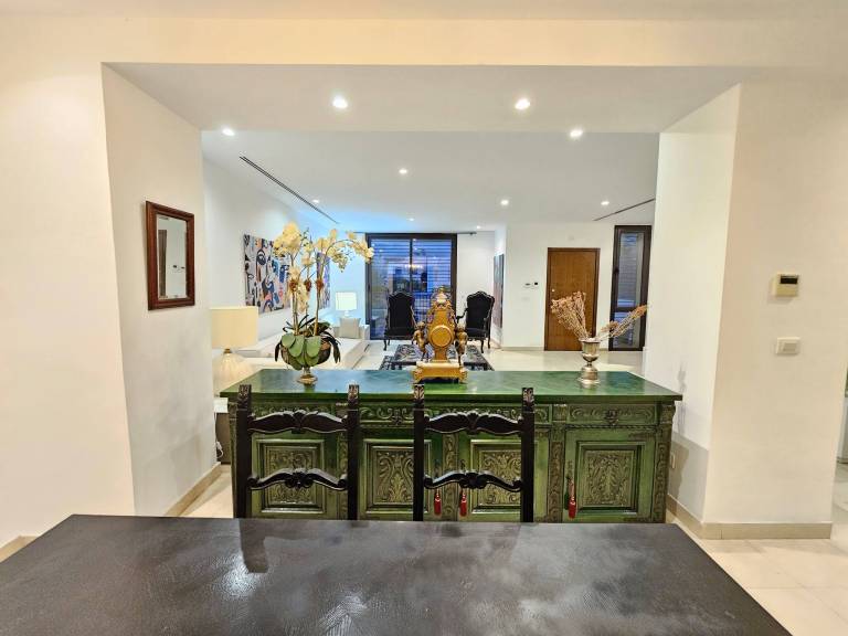 Refined villa in the heart of La Marsa with garden — photo 5