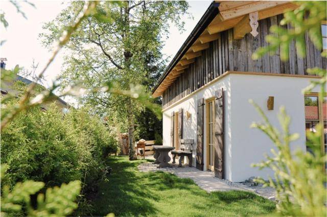 DIE ZWEI CHALETS AM TEGERNSEE "s' Gloane" & "s' Große" — photo 5