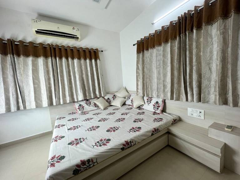 Apartment Satyam Park