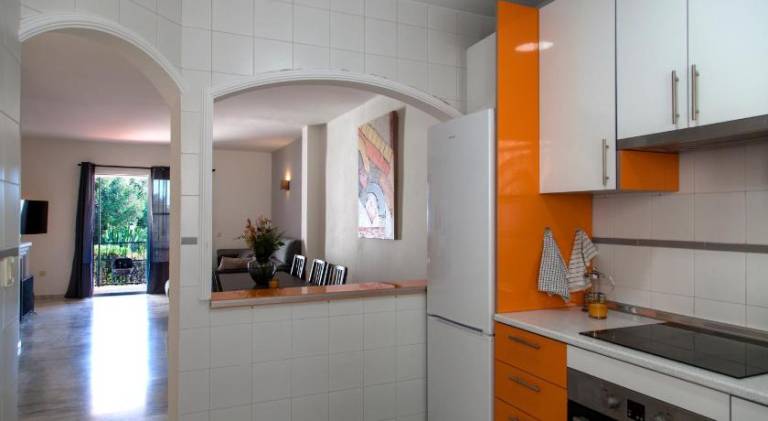 Vacation home with pool | Close to the beach | Pets allowed — photo 4