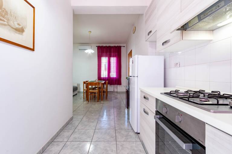 Holiday apartment with 2 rooms for 5 persons — photo 4