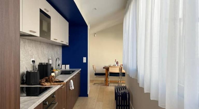 Rental apartment with patio — photo 2