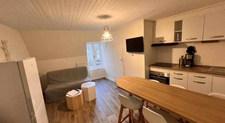 Holiday apartment with 2 rooms for 6 persons — photo 3
