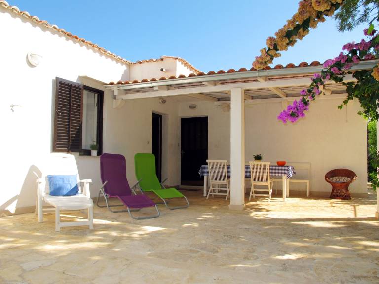 Rental apartment with terrace, garden & grill | Next to the beach | Dogs allowed — photo 5
