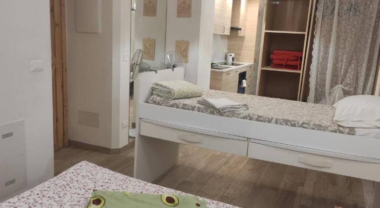 Apartment with 1 room for 3 persons — photo 2