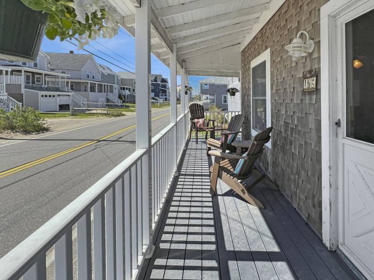 Sea Esta - 4 Bedroom cottage with best spot in Wells Beach — photo 4
