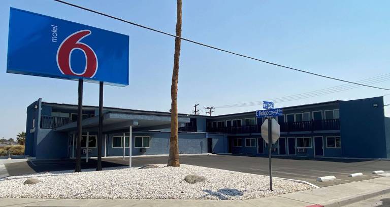 Motel 6 Ridgecrest, CA -China Lake — photo 5