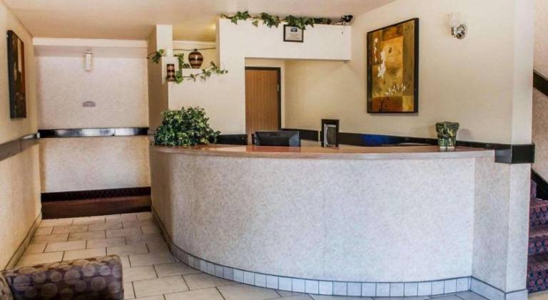 Rodeway Inn Española — photo 2