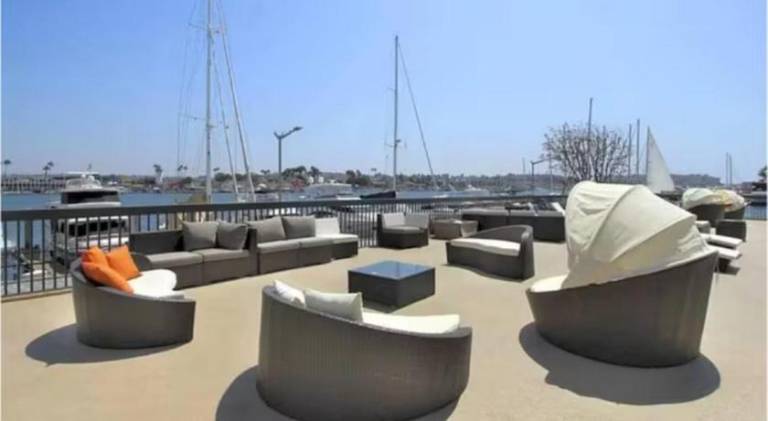 Wonderful rental apartment with pool & hot tub | Close to the beach | Pets allowed — photo 5