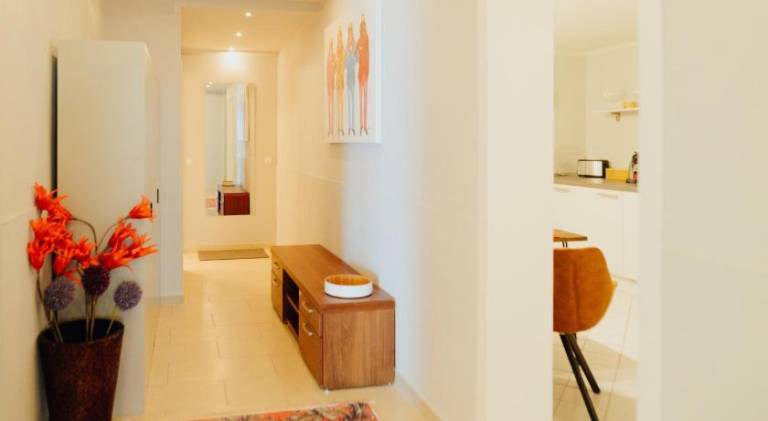 Rental apartment with 2 rooms for 5 persons — photo 3