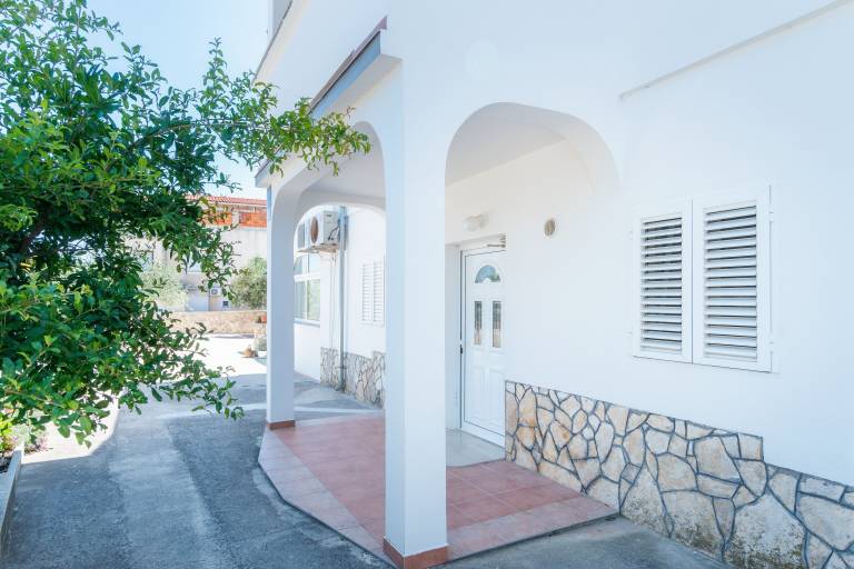 Ferienwohnung Pirovac