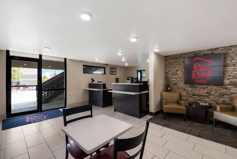 Red Roof Inn Chattanooga – Hamilton Place — photo 2