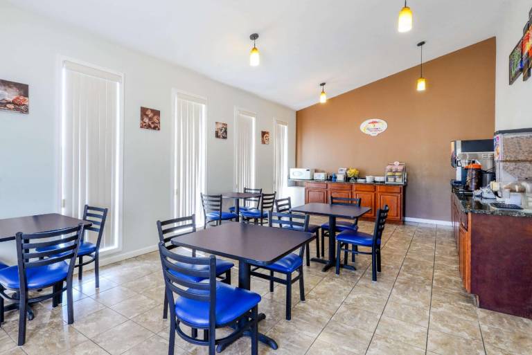 Super 8 By Wyndham Chattanooga Ooltewah — photo 2