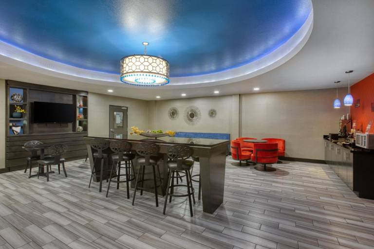 Best Western Plus Tech Medical Center Inn — photo 5