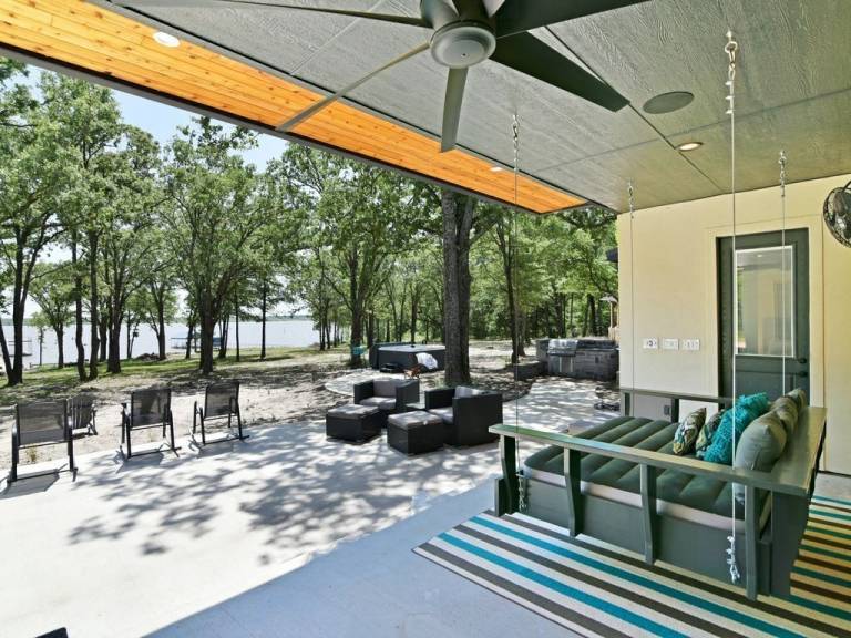 House Lake Tawakoni