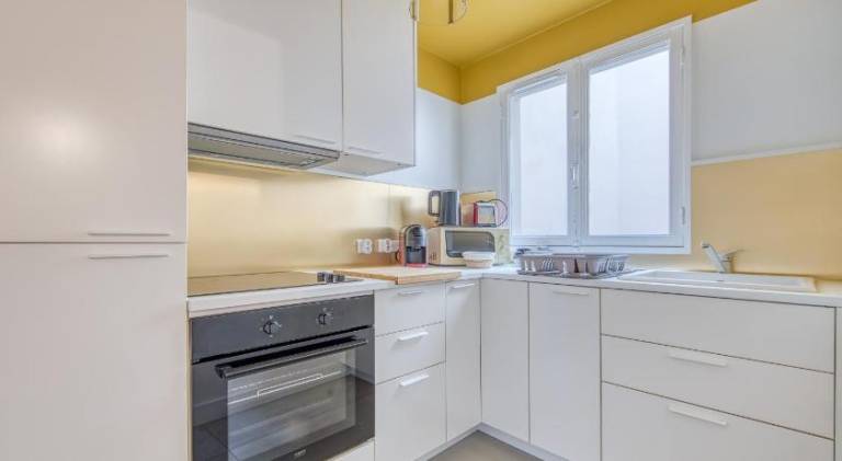 Apartment | Near Bordeaux Cathedral — photo 4