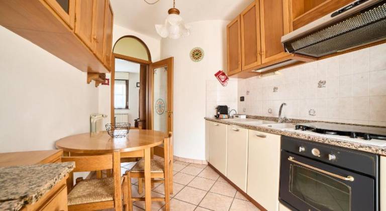 Apartment with 2 rooms for 4 persons — photo 2